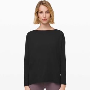Lululemon Back In Action Long Sleeve Shirt Nulu, Black, size 12
